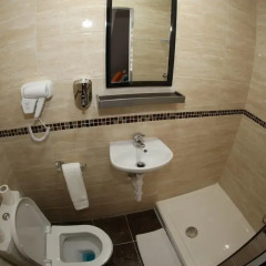 Отель Heathrow Inn Лондон ванная фото 2