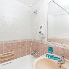 Hotel 81 Princess 2* Улучшенный номер с различными типами кроватей