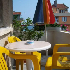 Отель Guest House Kostandara Поморие бассейн фото 3