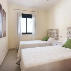 Отель Oasis duplex Ciudad Quesada Рохалес комната для гостей фото 3