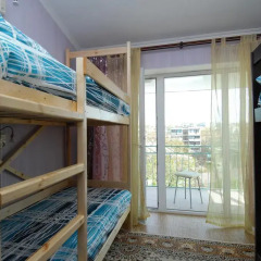 Hostel Morskoy Кровать в общем номере с двухъярусной кроватью фото 9