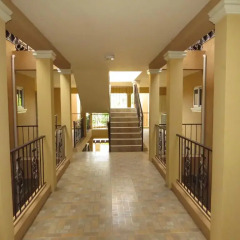 Отель Kingston Paradise Place Guesthouse Люкс с различными типами кроватей фото 20