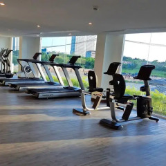 Отель Amazon Residence Resort фитнесс-зал фото 3