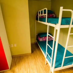 Kimchee Sinchon Guesthouse - Hostel Кровать в женском общем номере с двухъярусной кроватью фото 30