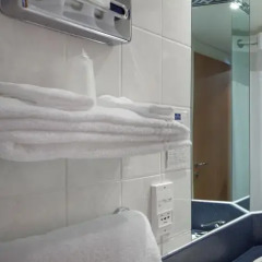 Отель Holiday Inn Express Geneva Airport 3* Другое фото 4