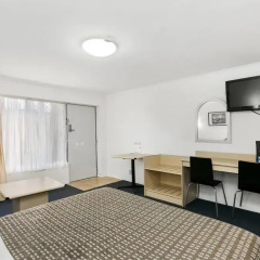Отель Scottys Motel 3* Стандартный номер с различными типами кроватей фото 5