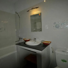 Отель Starfruit Homestay Hoi An 2* Стандартный семейный номер с двуспальной кроватью фото 2