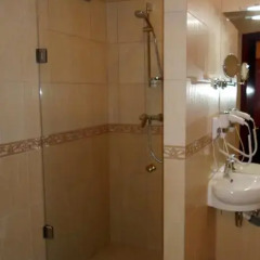 H & K Imperial Plus Hotel 4* Стандартный номер фото 5