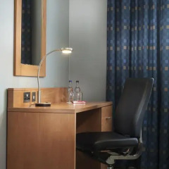 Отель Holiday Inn London Kensington Forum 4* Стандартный номер с двуспальной кроватью фото 6