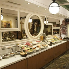 Pera Tulip Hotel Турция, Стамбул - 11 отзывов об отеле, цены и фото номеров - забронировать отель Pera Tulip Hotel онлайн питание фото 2