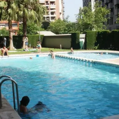 Отель Palau Reina Sofia Apartments Испания, Валенсия - отзывы, цены и фото номеров - забронировать отель Palau Reina Sofia Apartments онлайн бассейн фото 2