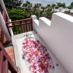 Отель Thavorn Beach Village Resort & Spa Phuket 4* Стандартный номер с 2 отдельными кроватями фото 7