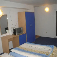 Отель Guest House Rai Стандартный номер с различными типами кроватей фото 3