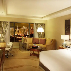 Отель Conrad Macao Cotai Central Номер Делюкс с разными типами кроватей фото 6