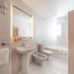 Апарт-отель Bertran 3* Апартаменты с различными типами кроватей фото 41