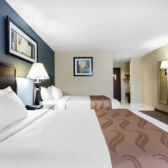Отель Quality Inn Niagara Falls США, Ниагара-Фолс - отзывы, цены и фото номеров - забронировать отель Quality Inn Niagara Falls онлайн сейф в номере