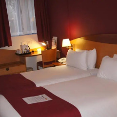 Waterloo Hub Hotel & Suites 3* Стандартный номер фото 9