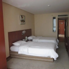 Отель Sun Town Hotspring Resort комната для гостей фото 2