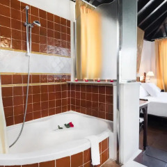 Hotel Casa Del Pilar 3* Улучшенный номер с различными типами кроватей фото 10
