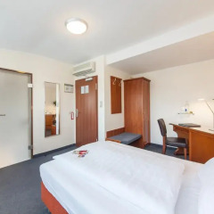 Novum Hotel Flora Düsseldorf 4* Стандартный номер с различными типами кроватей