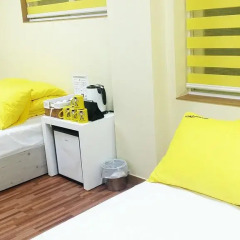 Отель 24 Guesthouse Seoul City Hall 2* Улучшенный номер с различными типами кроватей фото 3