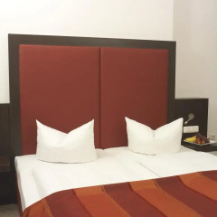 AZIMUT Hotel Munich 3* Стандартный номер с различными типами кроватей фото 18