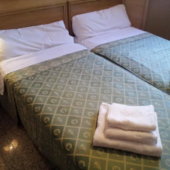 Отель Hostal Juan XXIII Стандартный номер с различными типами кроватей фото 12