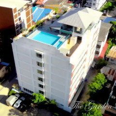 Отель The Garden Place Pattaya балкон