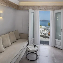 Отель Athina Luxury Suites 4* Люкс с двуспальной кроватью фото 21