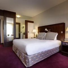 L'Hotel du Collectionneur Arc de Triomphe 5* Улучшенный номер двуспальная кровать фото 2
