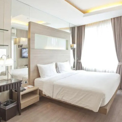 Отель V Residence Bangkok Люкс повышенной комфортности фото 4