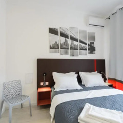 Гостиница Partner Guest House Khreschatyk 3* Студия разные типы кроватей фото 27