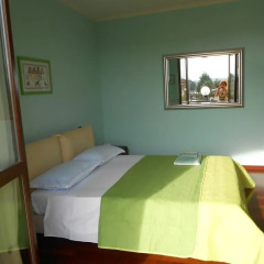 Отель Il Glicine sul Garda B&b Монцамбано комната для гостей фото 3