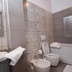 Hotel Kalemi 2 ванная