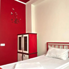 Zebra Hostel & Tours комната для гостей фото 4