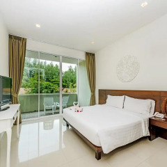 Отель L'esprit de Naiyang Beach Resort 4* Номер Делюкс с двуспальной кроватью
