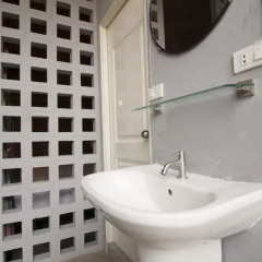 Отель River View Guest House 2* Кровать в общем номере фото 4