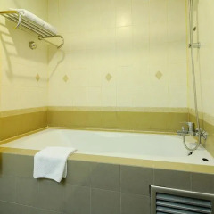 Отель Admiral Suites Sukhumvit 22 By Compass Hospitality 4* Номер Делюкс