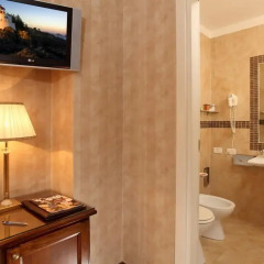 Hotel Condotti 3* Улучшенный номер с различными типами кроватей фото 5