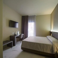 Hotel Aaron 3* Стандартный номер с двуспальной кроватью