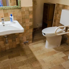 Отель Il Bosco Agriturismo Кастаньето-Кардуччи ванная