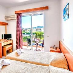 Апартаменты Johnhara Studios & Apartments Апартаменты с различными типами кроватей фото 4