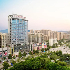 Отель Vienna International Hotel Zhongshan Kanghua Road Китай, Чжуншань - отзывы, цены и фото номеров - забронировать отель Vienna International Hotel Zhongshan Kanghua Road онлайн балкон