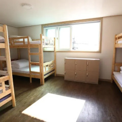 Отель Philstay Itaewon 2* Кровать в мужском общем номере с двухъярусной кроватью фото 6