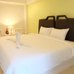 Отель Sunny Residence 3* Улучшенный номер с различными типами кроватей фото 4