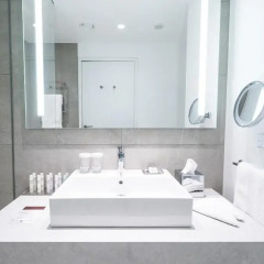 DoubleTree by Hilton Hotel Wroclaw 5* Люкс с различными типами кроватей фото 6