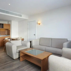 Отель DoubleTree By Hilton London Excel 4* Люкс с различными типами кроватей фото 4