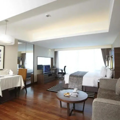 Legacy Suites Hotel Sukhumvit by Compass Hospitality 4* Улучшенный номер с разными типами кроватей фото 7