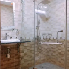 Amigo Hotel 2* Кровать в женском общем номере с двухъярусной кроватью фото 3
