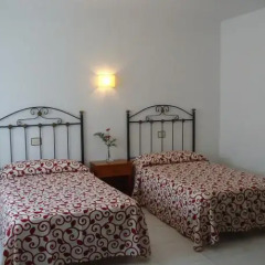 Отель Hostal Miramar комната для гостей фото 4